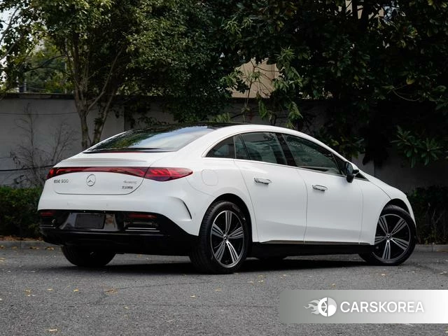 Mercedes-Benz EQE id 3993472 из Китая 12