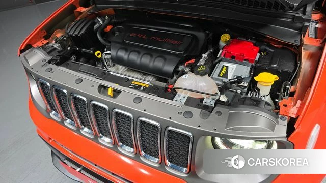 Jeep Renegade id 4424093 из Кореи 26