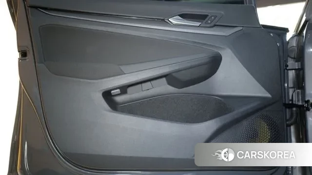 Volkswagen Golf 8th Generation 2022 Серый из Кореи, фото 6