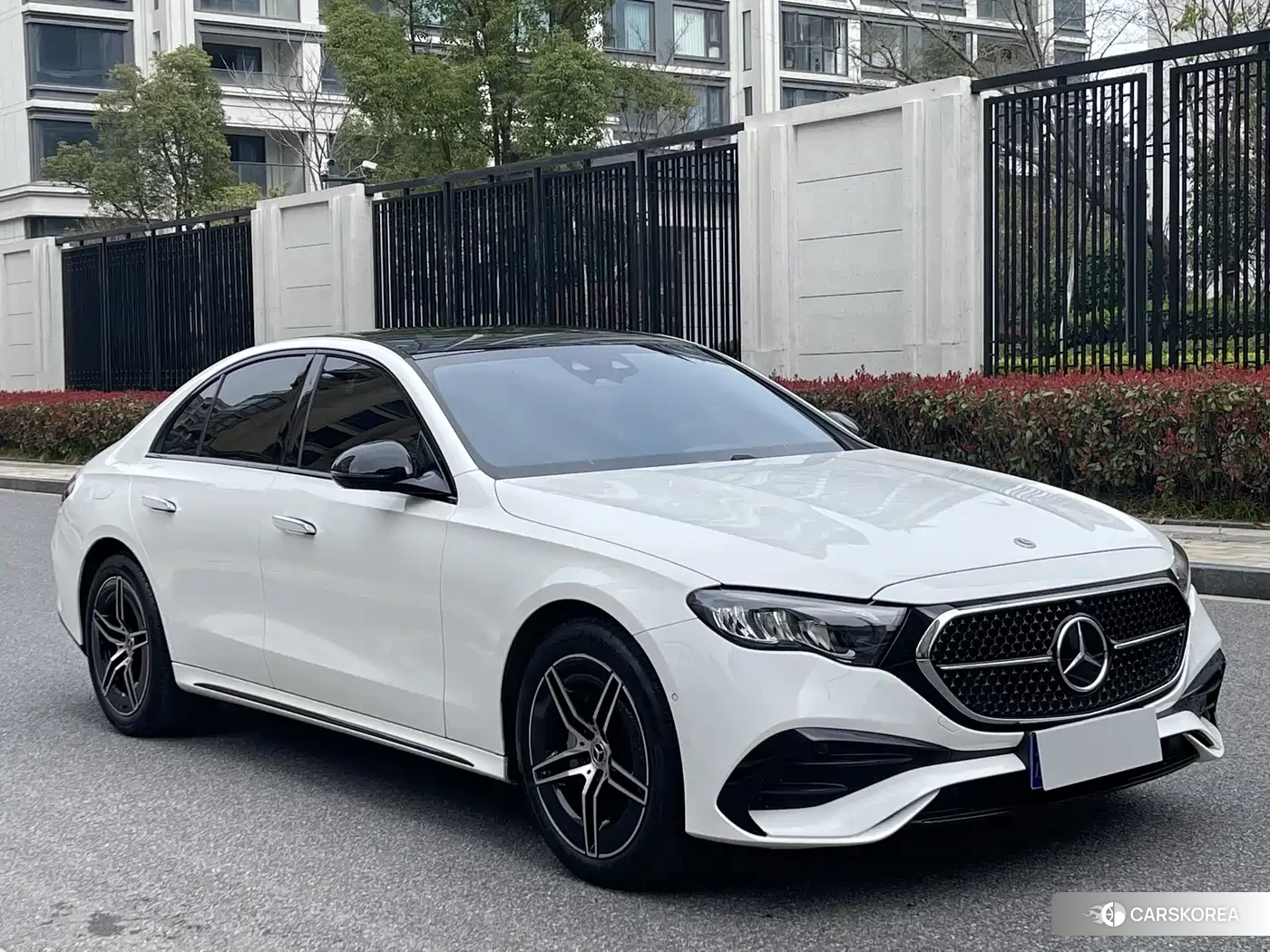 Mercedes-Benz E-Class id 4600698 из Китая 14