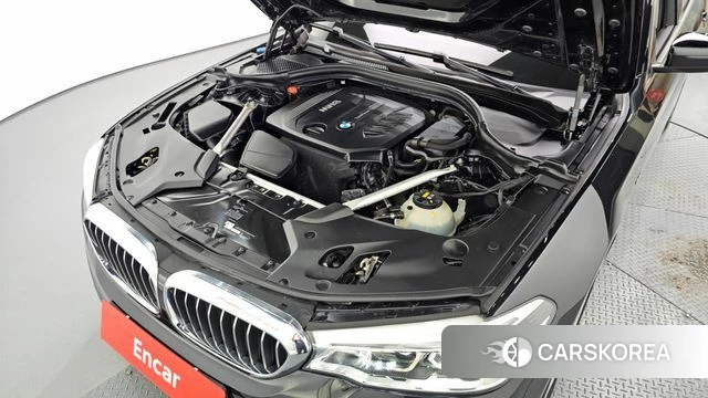 BMW 5 Series (G30) id 4626261 из Кореи 28