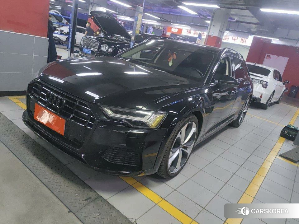 Audi A6 (import) 2020 Черный из Китая, фото 6
