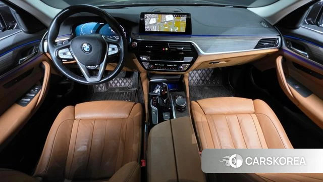 BMW 5 Series (G30) id 4536017 из Кореи 33