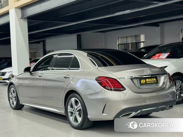 Mercedes-Benz Class C 2021 Серебристо-серый из Китая, фото 6
