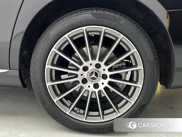Mercedes-Benz E-class id 4276017 из Китая 16