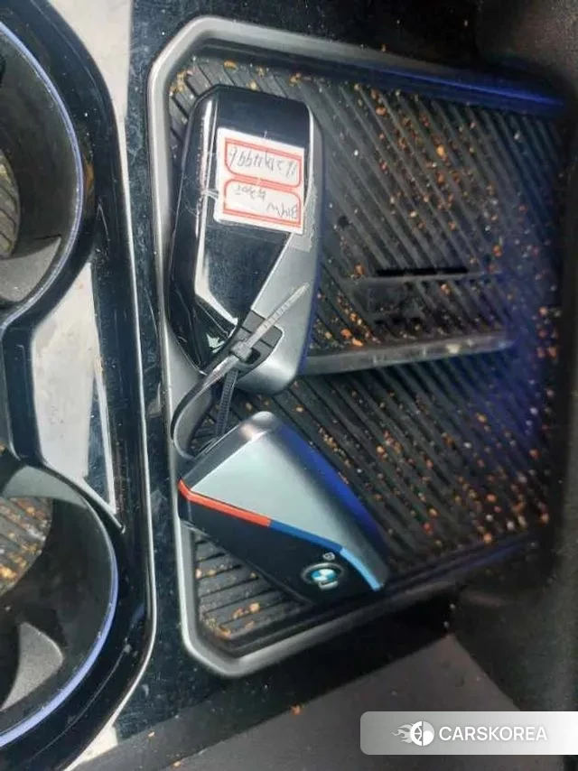 BMW 5 Series (G60) 2024 Небесно-голубой из Кореи, фото 6