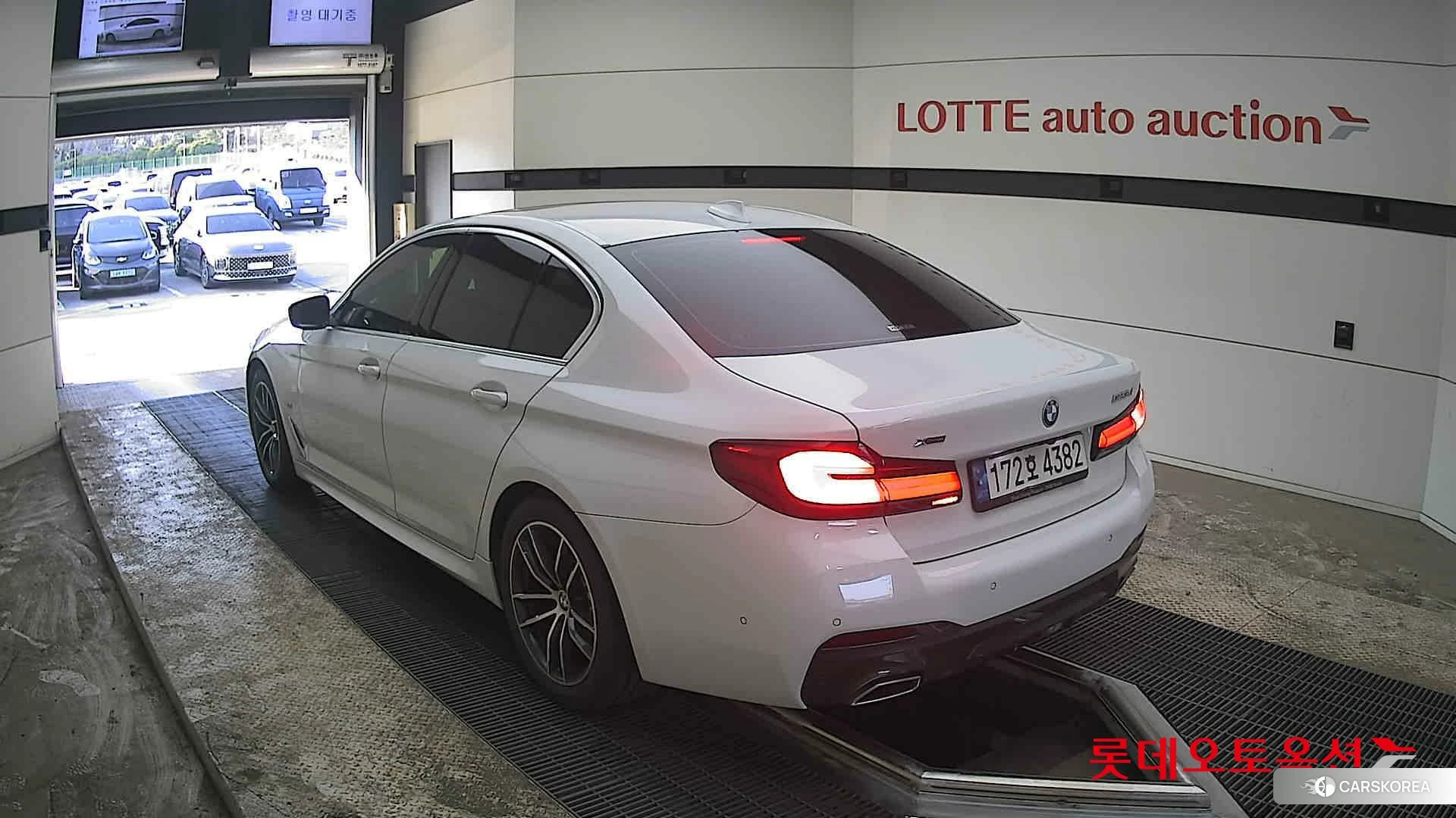 BMW  523d xDrive id 3882204 из Кореи 33