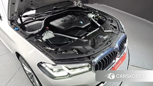 BMW 5 Series (G30) id 3444025 из Кореи 16