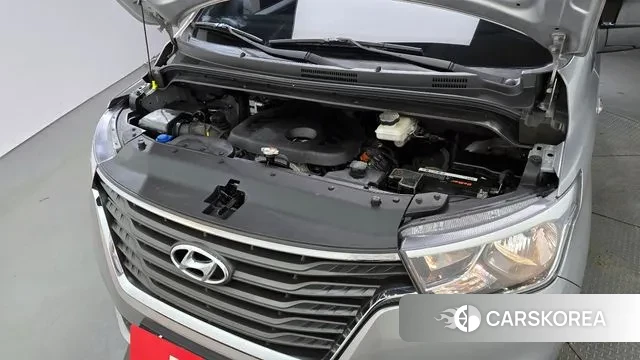 Hyundai The New Grand Starex id 3329955 из Кореи 16