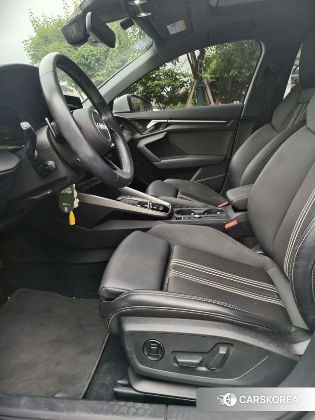 Audi A3 id 4359029 из Китая 10