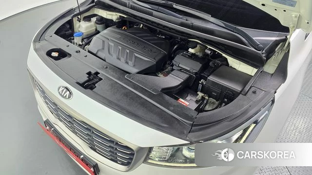 Kia The New Carnival id 4233072 из Кореи 27