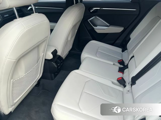Audi Q3 (F3) 2026 Белый из Кореи, фото 6