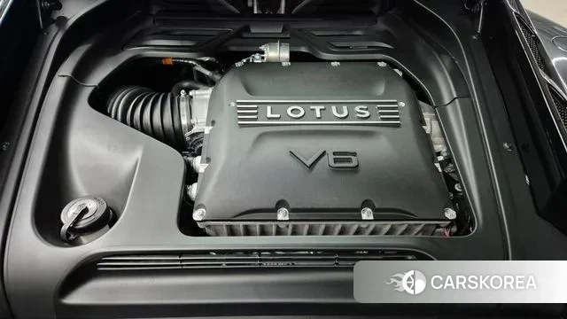 Lotus Emira id 3236188 из Кореи 16