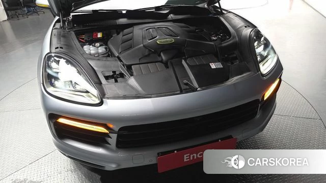 Porsche Cayenne (PO536) id 4631992 из Кореи 31