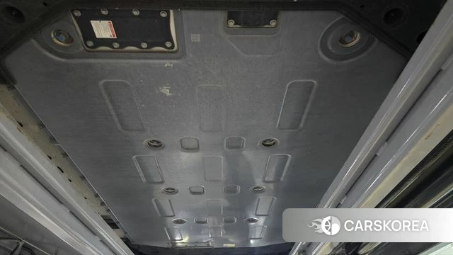 Hyundai Ionic 5 id 4244616 из Кореи 16