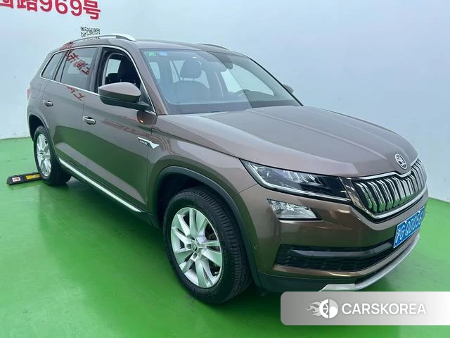 Skoda Kodiak 2019 Коричневый из Китая, фото 6