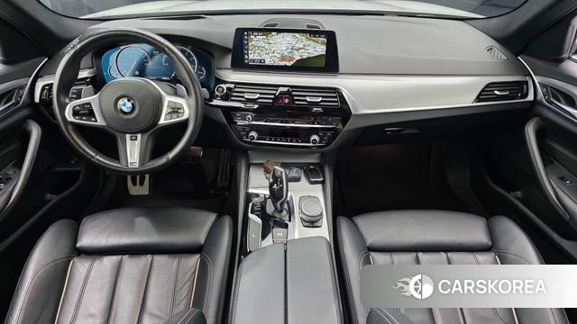 BMW 5 Series (G30) id 3937312 из Кореи 16