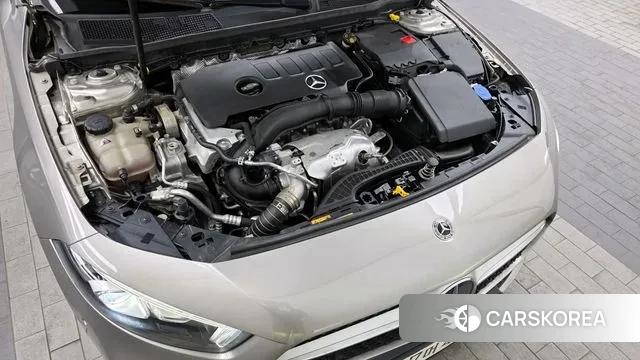 Mercedes-Benz A-Class W177 id 3552461 из Кореи 16