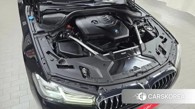 BMW 5 Series (G30) id 3561757 из Кореи 16