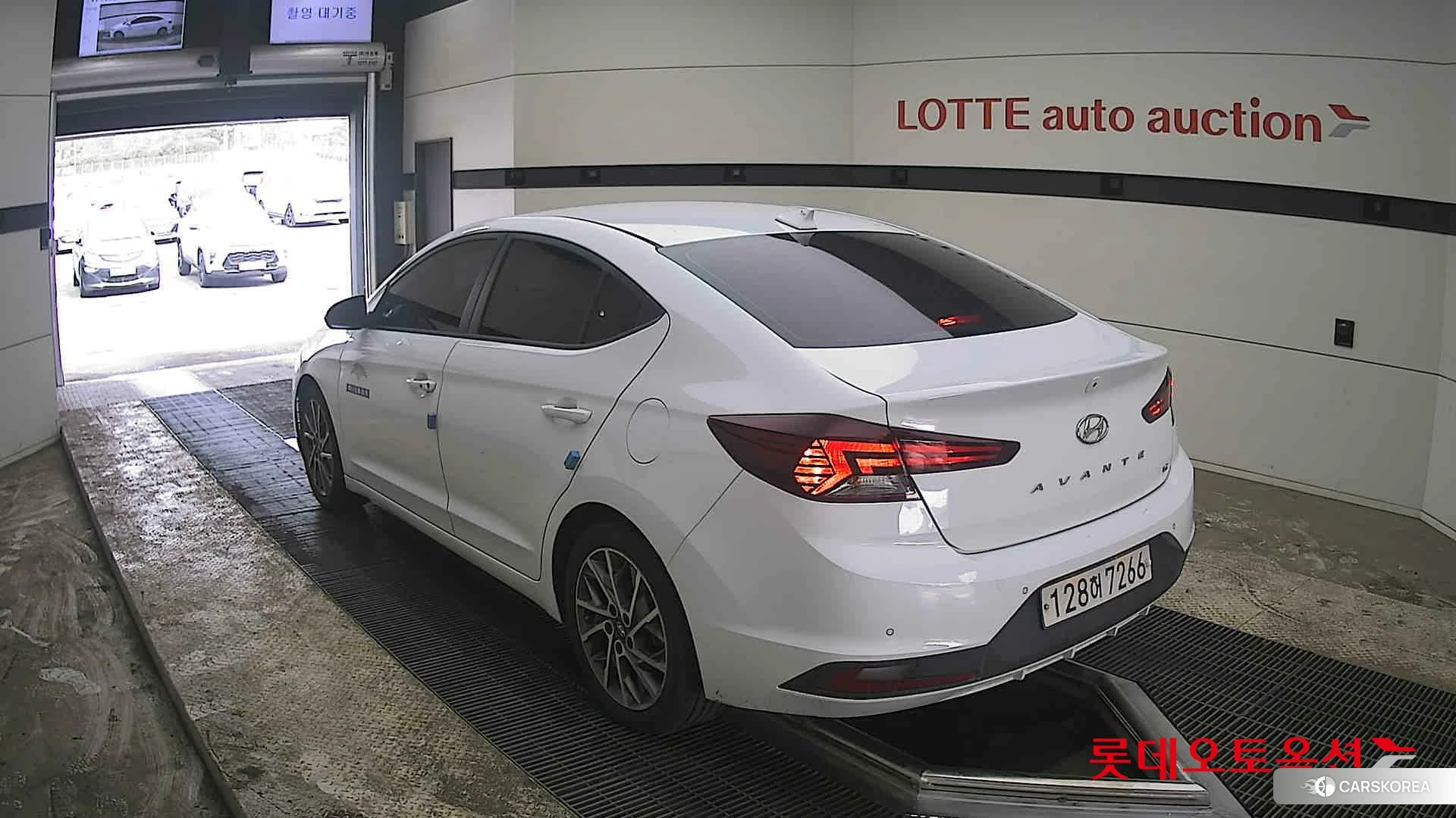 Hyundai Avante id 3875691 из Кореи 32