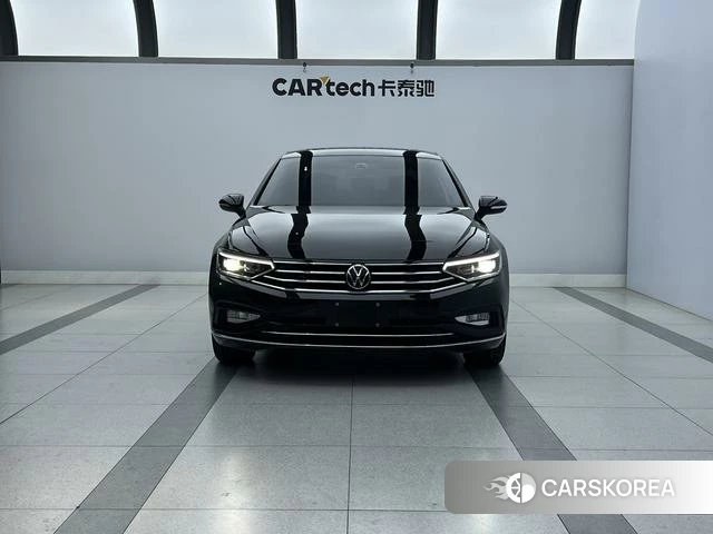 Volkswagen Magotan id 4273633 из Китая 20