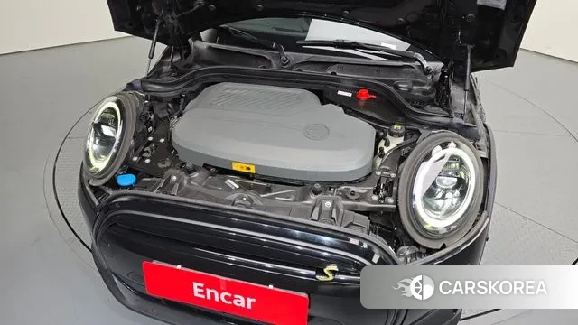 Mini Cooper Electric id 3181061 из Кореи 16