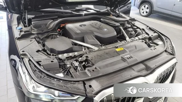 BMW 5 Series (G60) id 3420049 из Кореи 16