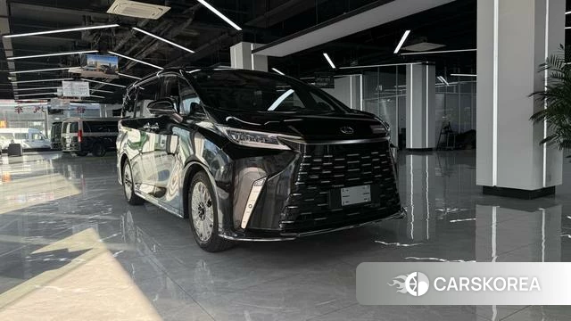 Lexus LM id 4314737 из Китая 10