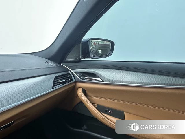 BMW 5 series (imported) id 4253330 из Китая 21