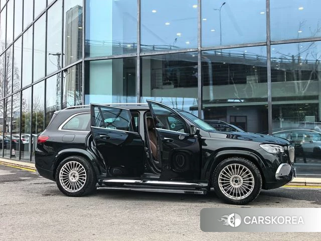 Mercedes-Benz GLS 2024 Зеленый из Китая, фото 6
