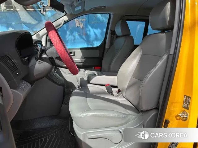 Hyundai The New Grand Starex id 3708466 из Кореи 12