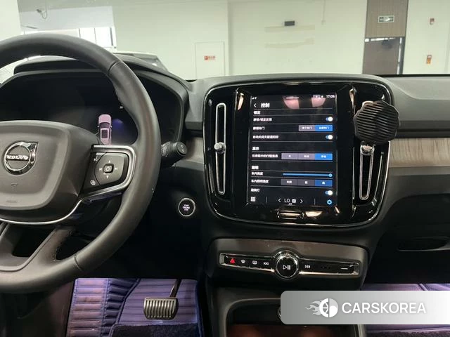 Volvo XC40 id 4210851 из Китая 8
