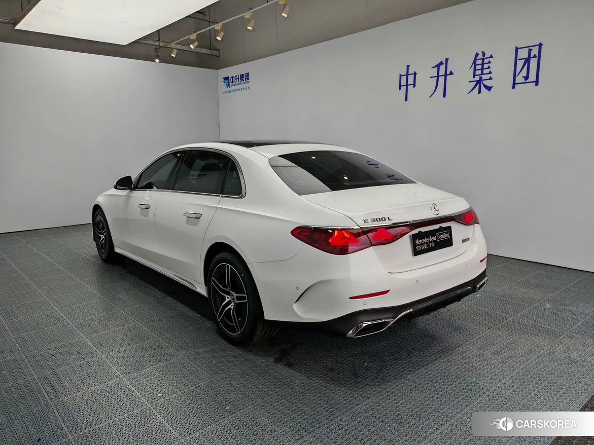 Mercedes-Benz E-class id 4512496 из Китая 15