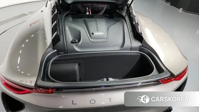 Lotus Emira id 3057796 из Кореи 16