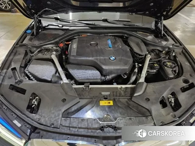 BMW 5 Series (G30) id 3448044 из Кореи 16