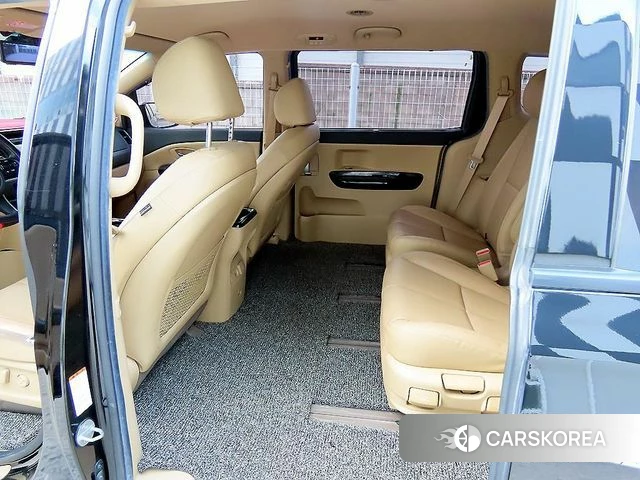Kia The New Carnival id 4485827 из Кореи 16