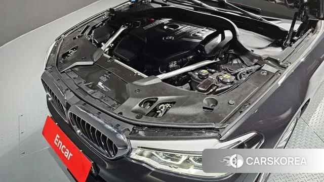 BMW 5 Series (G30) id 3307920 из Кореи 16