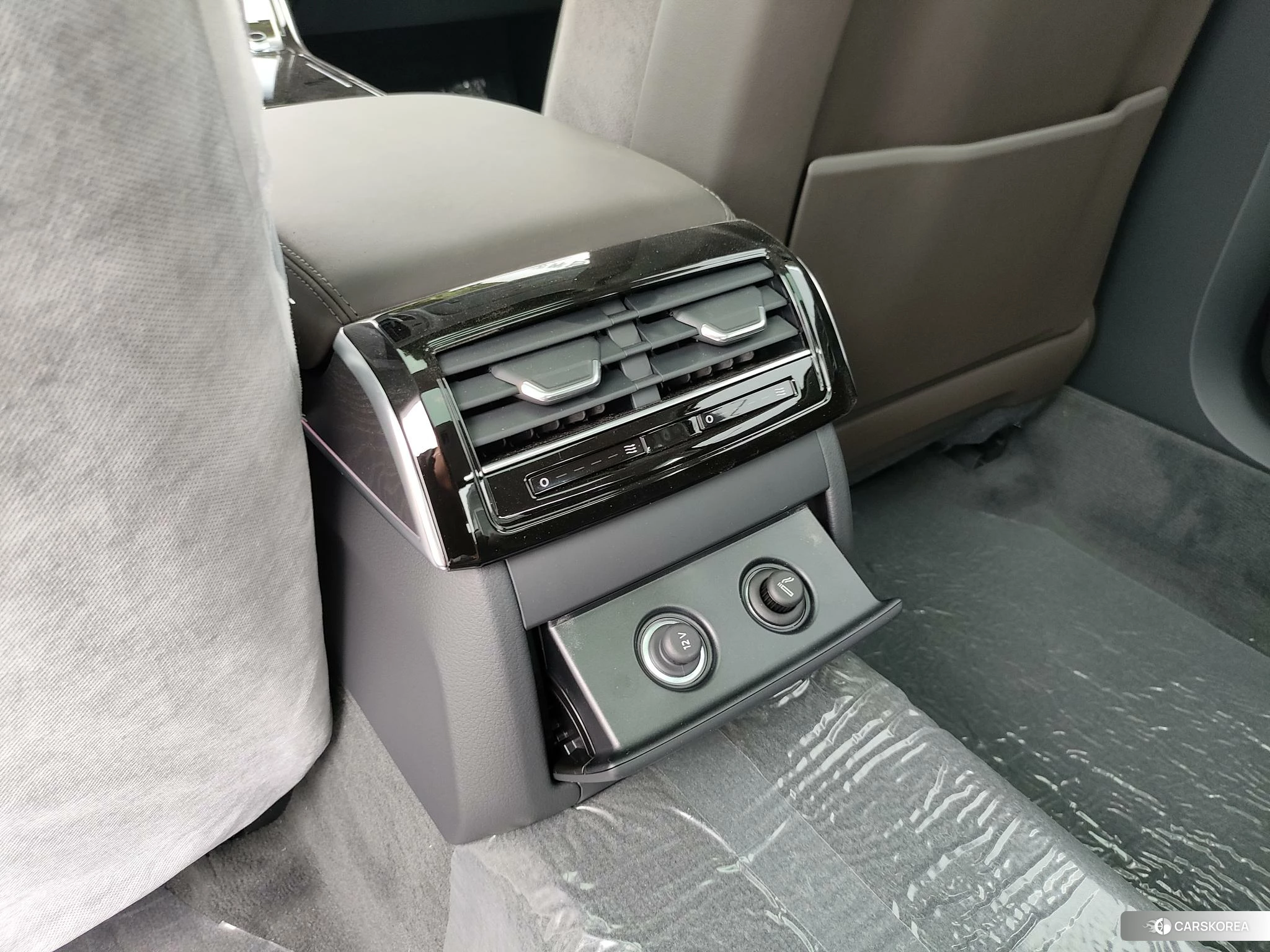 Audi A8 id 4426743 из Китая 15