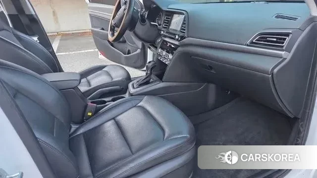 Hyundai The New Avante AD id 3578528 из Кореи 16