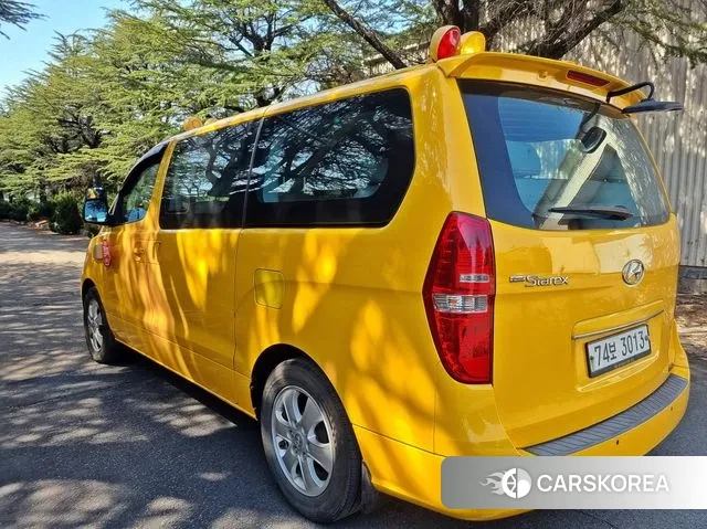 Hyundai The New Grand Starex id 3297373 из Кореи 16