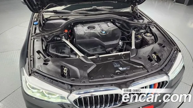 BMW 5 Series (G30) id 2908164 из Кореи 16