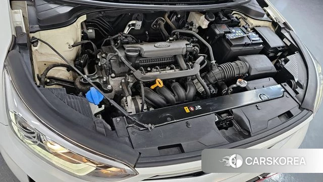 Kia Stonic id 3880012 из Кореи 16