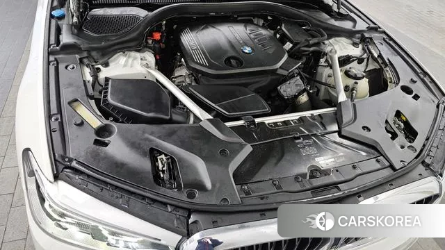 BMW 5 Series (G30) id 3582880 из Кореи 16