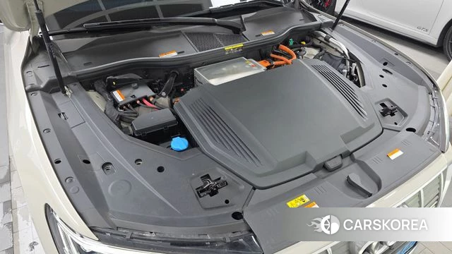 Audi e-Tron id 4585471 из Кореи 30