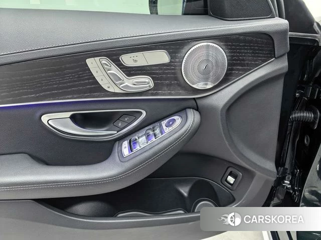 Mercedes-Benz Class C id 4314051 из Китая 9
