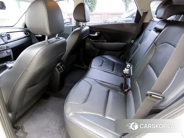 Kia Niro EV id 3367602 из Кореи 16