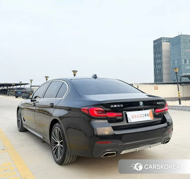 BMW 5 series 2021 Черный из Китая, фото 6