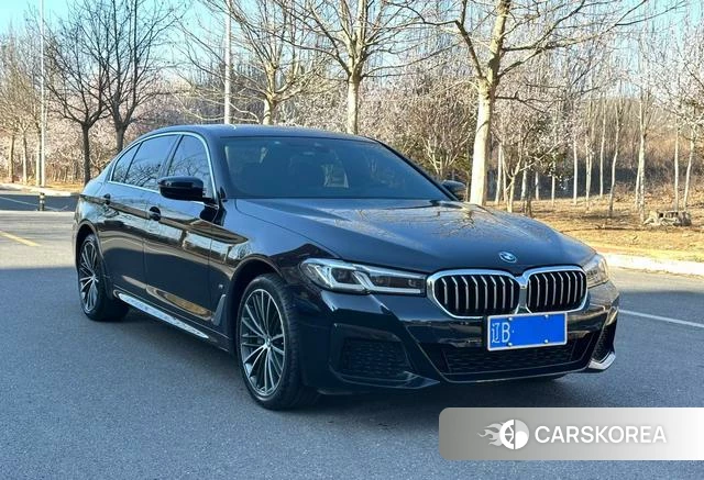 BMW 5 series 2023 Черный из Китая, фото 6