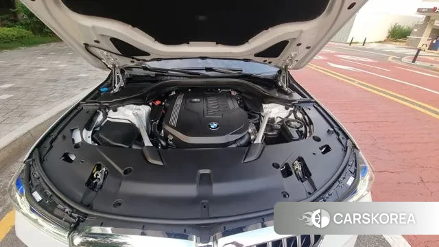 BMW 6 Series GT (G32) id 2984276 из Кореи 16