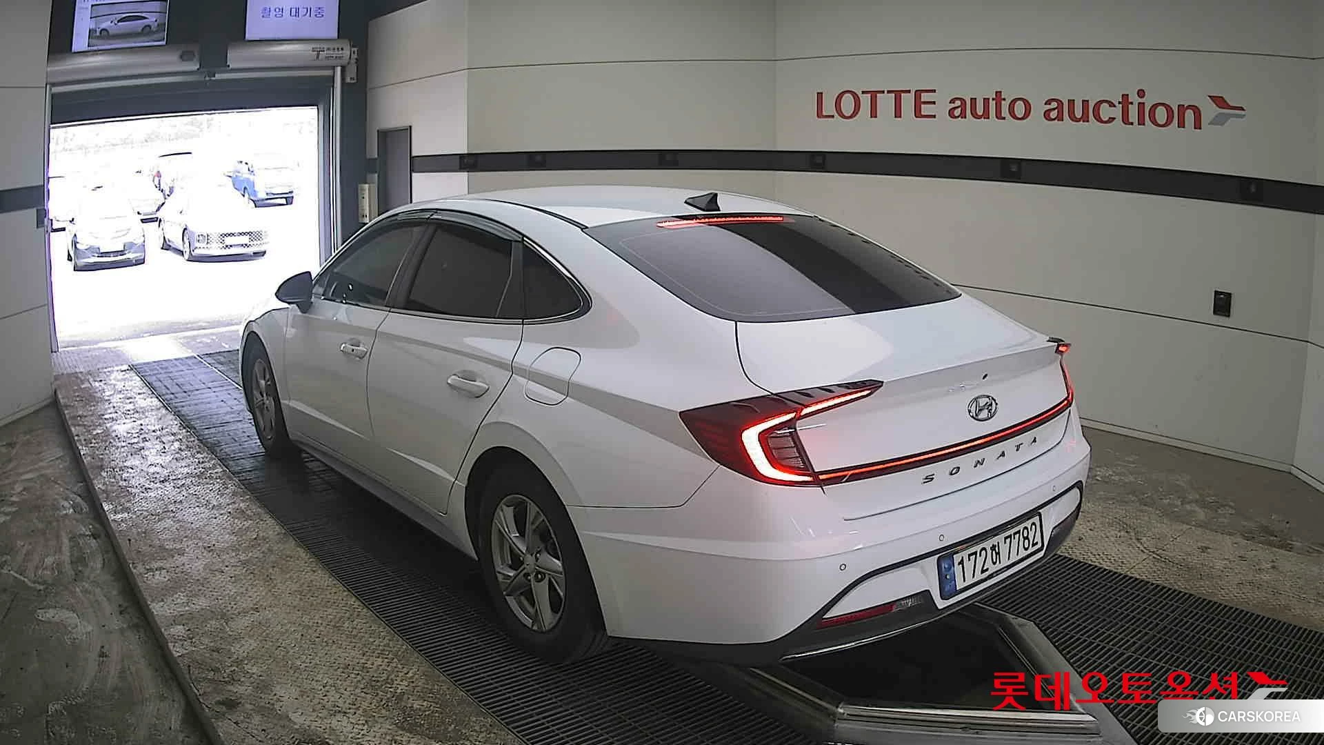 Hyundai Sonata id 3888368 из Кореи 32